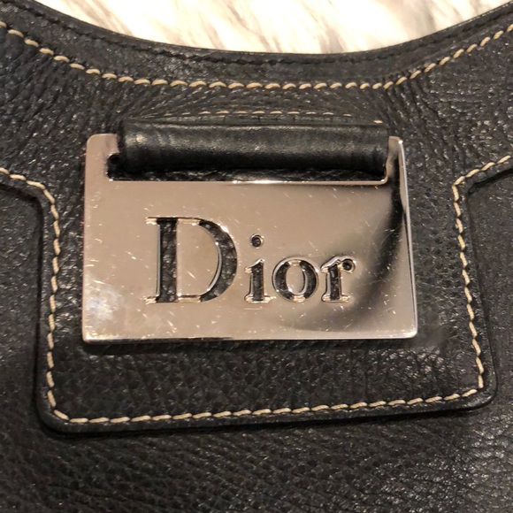 Christian Dior Leather Shoulder Bag - Picture 2 of 13